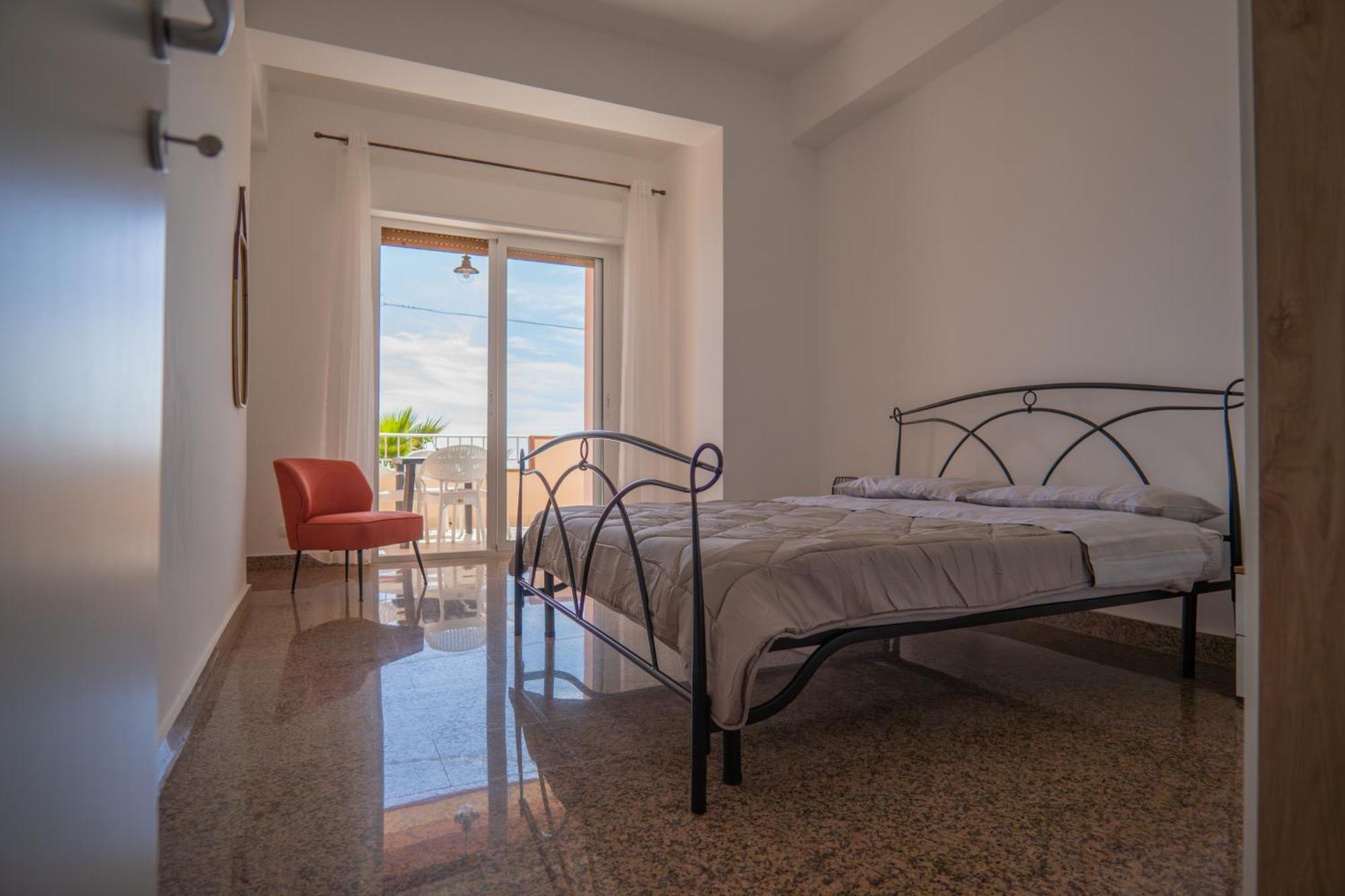 Casa Erika Apartment Bova Marina Exterior photo